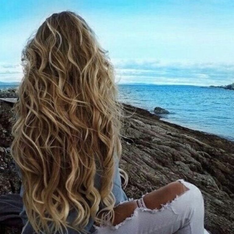 пляжная укладка. пляжная волна на волосах. пляжные прически. прическа beach waves. бич хэир.